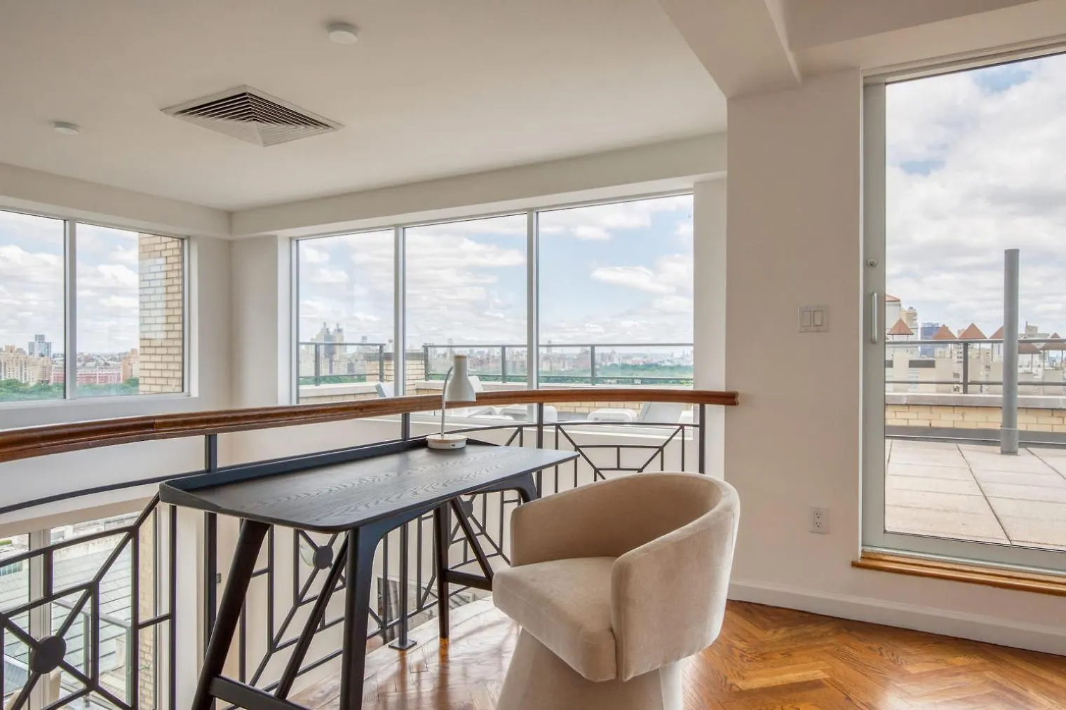 Blueground Ues Gym Wd Nr Central Park Nyc-1505 New York Apartment
